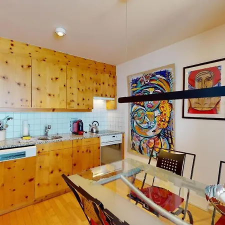 Apartment Lejin 12 *